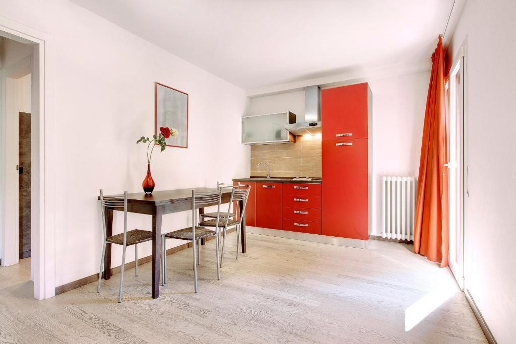 Casa Per Vacanze Liberta Florencja Pokój zdjęcie