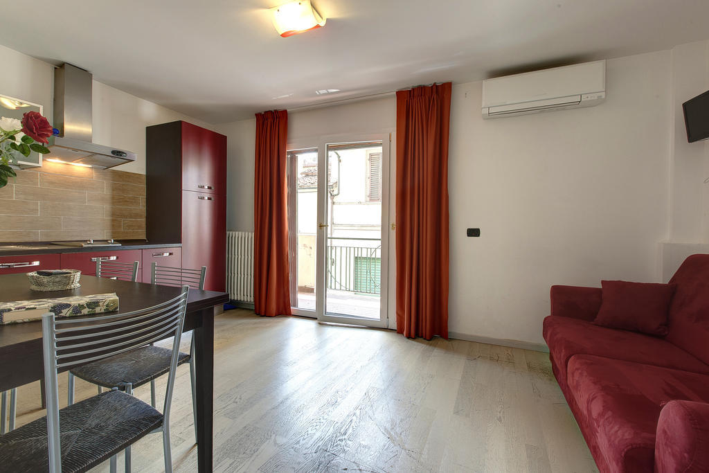 Casa Per Vacanze Liberta Florencja Zewnętrze zdjęcie